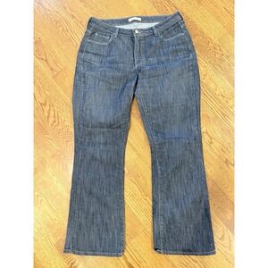 Lee Riders Jeans Womens 12P. Relaxed Fit Straight Leg Mid Rise‎ Jeans